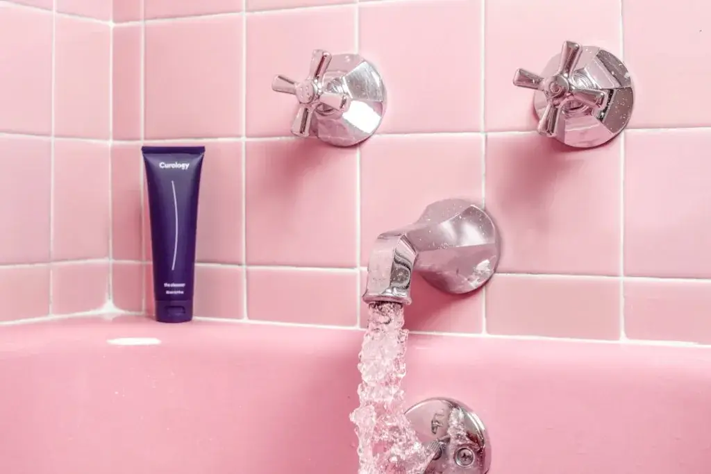 Photo Clean restroom